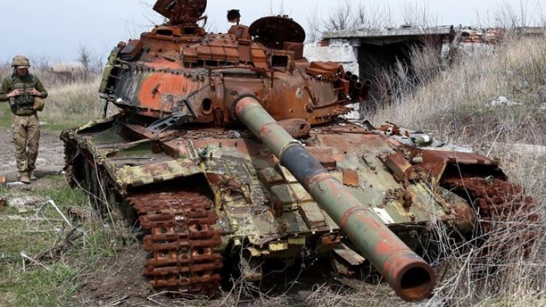 Rusia ka humbur 10 për qind të tankeve të saj në betejën për Avdiivka