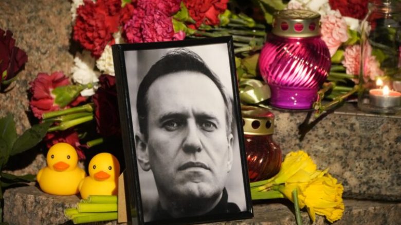 Mediat ruse tregojnë se ku ndodhet trupi i Alexei Navalny, thonë se është plot mavijosje
