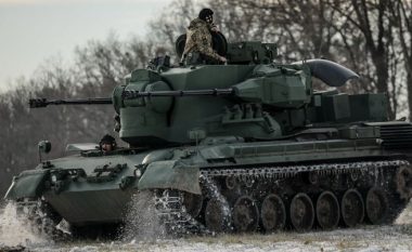 Analistët nga Royal United Services, tregojnë sa autoblinda dhe makineri tjera luftarake i ka humbur Rusia gjatë dy viteve të luftës në Ukrainë