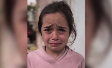 Videoja rrëqethëse e palestinezes së vogël nga Gaza, me lot në sy thotë se i mungon buka