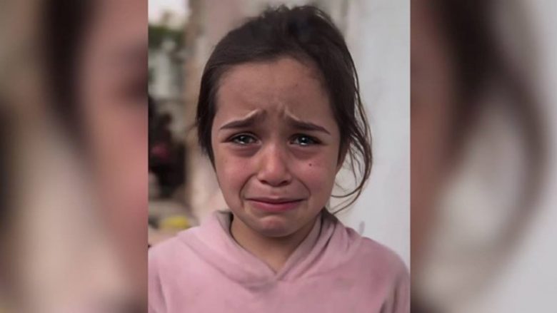 Videoja rrëqethëse e palestinezes së vogël nga Gaza, me lot në sy thotë se i mungon buka