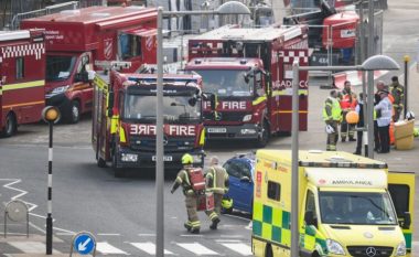 Drama në Londër, zjarr në ndërtesën e gjykatës – evakuohen punonjësit