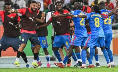 Kongo mposht Guinenë dhe kualifikohet në gjysmëfinale të Kupës së Kombeve