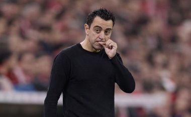 Xavi ka ‘kërcënuar’ Barcelonën me largim të menjëhershëm për shkak të Ronald Araujos