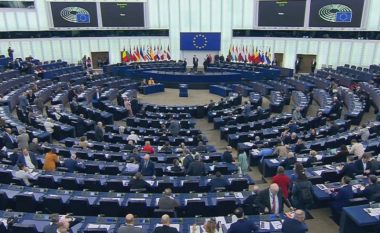 Parlamenti Evropian miraton rezolutën ku kërkohet hetim për zgjedhjet në Serbi