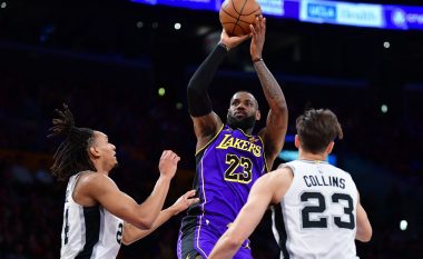 Lakers rikthehen te fitoret në NBA, triumfojnë me rezultat të ngushtë ndaj Spurs