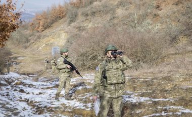 KFOR-i turk kryen patrullime në pikën kufitare mes Kosovës dhe Serbisë