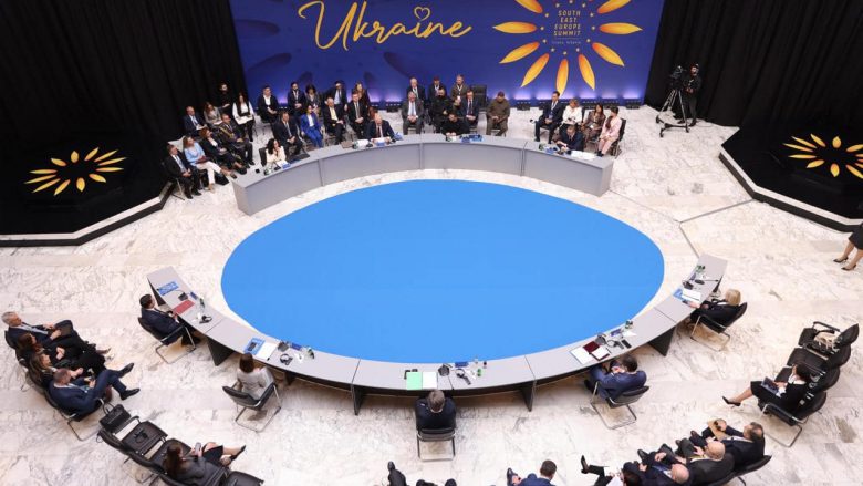 “Mesazhi ishte i qartë, lufta është afër”, ekspertët komentojnë samitin 'Ukraina – Evropa Juglindore': Nuk u mbajt rastësisht në Tiranë