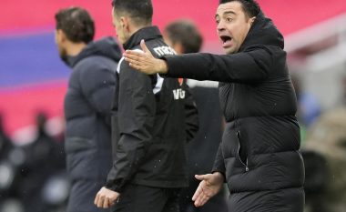 Xavi pretendon se Barcelona është ende në garë për titull pas fitores ndaj Getafes