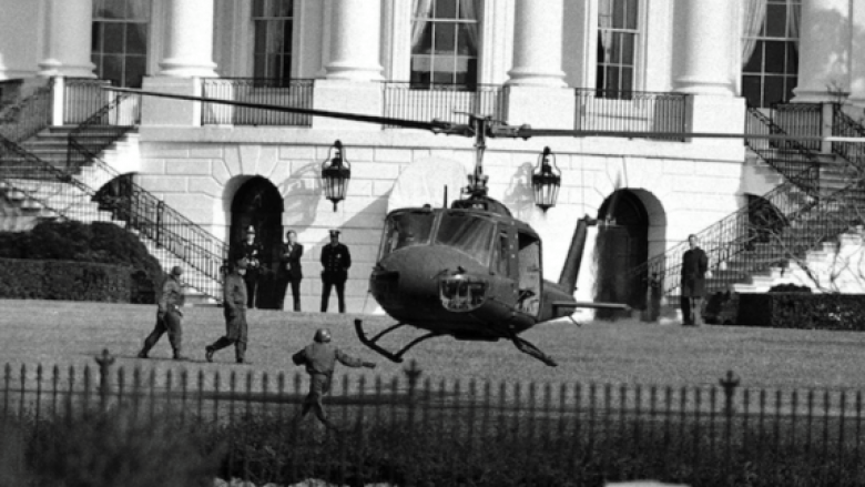 Si një 20-vjeçar vodhi një helikopter ushtarak dhe e uli në lëndinën e Shtëpisë së Bardhë – 50 vjet më parë
