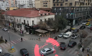 Droni i Policisë së Tiranës zbulon shkelësit e rregullave të trafikut