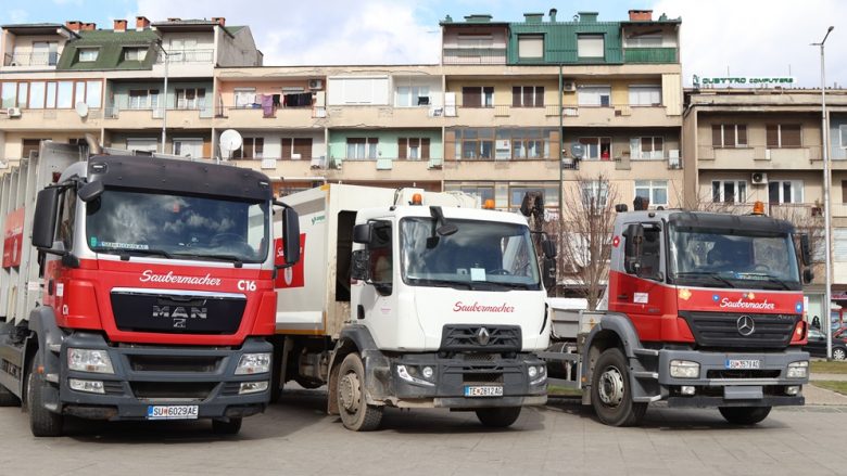 Menaxhimi i mbeturinave në Tetovë, prezantohen kamionët dhe kontejnerët e rinj