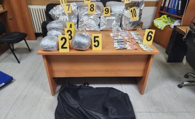 Konfiskohen mbi 33 kilogramë marihuanë në bjeshkët e Vërmicës, arrestohet një person - tjetri arratiset
