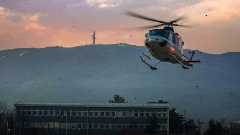Me kamera dhe helikopter u dërgua për shërim në Vjenë, ndërsa Fondi refuzon të paguajë harxhimet për 18-vjeçarin