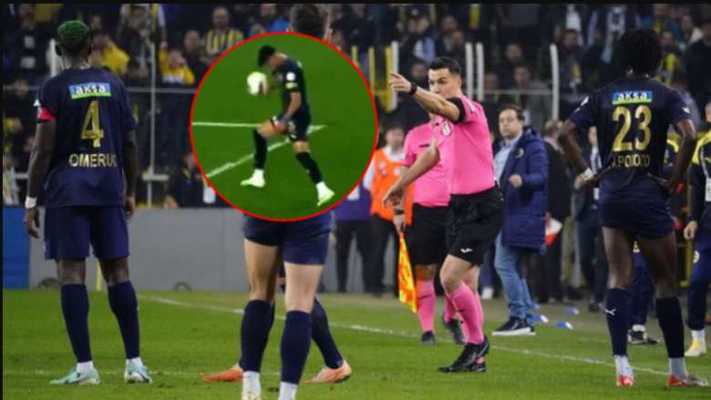 Një penallti absurde në minutën e 90-të për Fenerin ka ngritur në këmbë të gjithë në Turqi – Galatasaray me reagim të fuqishëm: A nuk keni turp?