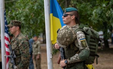 Ushtria amerikane përdor fondet e veta për të stërvitur forcat ukrainase