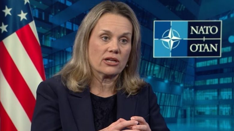 Ambasadorja amerikane në NATO i quan të rrezikshme komentet që nxisin Rusinë t’i sulmojë aleatët e aleancës