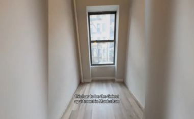 Apartamenti “më i vogël në New York” nuk përmban as banjë e as kuzhinë, por qiraja e tij është mbi 1,000 euro