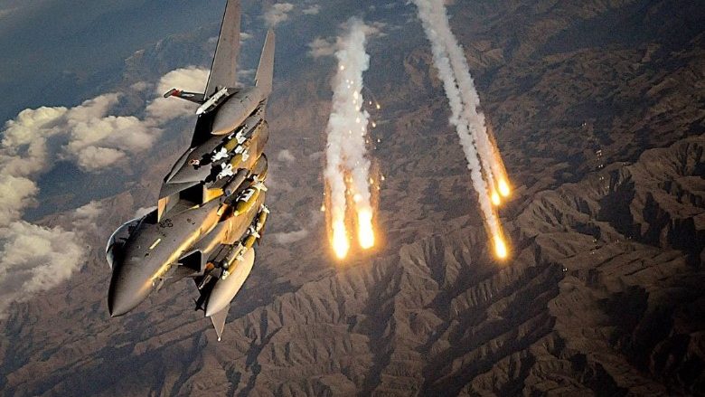 Mediumi amerikan: SHBA-ja së shpejti do të nis sulmet ajrore në Irak dhe Siri