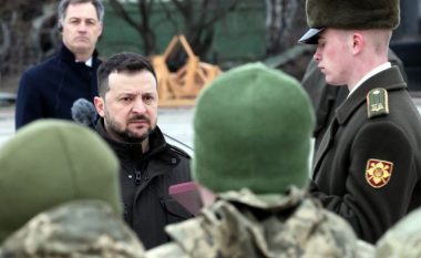 Ukraina është ‘730 ditë më afër fitores’, thotë Zelensky ndërsa vendi i tij shënon dy vjet luftë kundër Rusisë