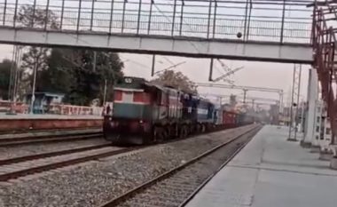 “Arratiset” treni në Indi – udhëtoi 70 kilometra pa shofer, madje me shpejtësi të lartë
