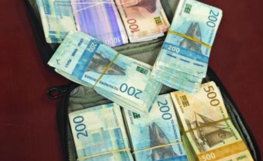 Një shtetas i Norvegjisë kapet me 185 mijë kruna në Aeroportin e Shkupit