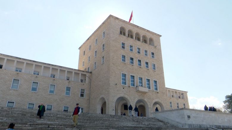 Ulet ndjeshëm numri i kosovarëve që studiojnë në Shqipëri, italianët kalojnë të parët me 51.5%
