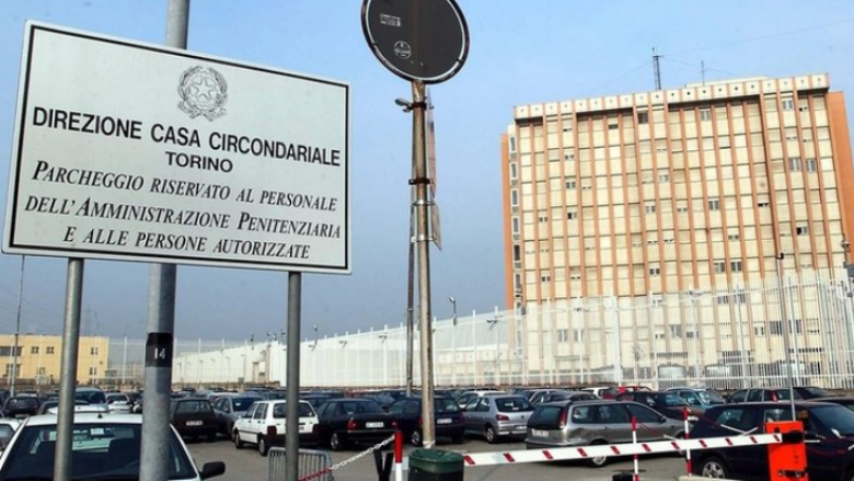 “Më ktheni në Shqipëri”, i burgosuri në burgun e Torinos prej një muaji në grevë