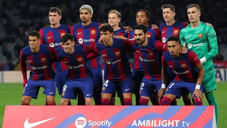 PSG është gati të ofrojë 40 milionë euro dhe dy lojtarë për të nënshkruar superyllin e Barcelonës