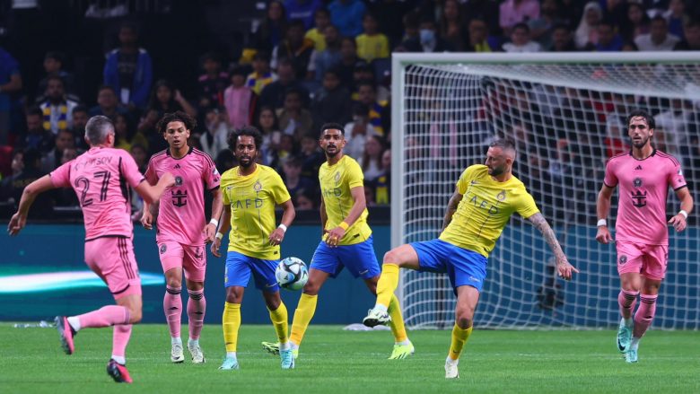 Al Nassr shkatërron Inter Miamin: Messi u inkuadrua në minutat e fundit, Ronaldo shikonte me dëfrim nga tribunat