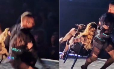Madonna u rrëzua gjatë koncertit dhe shau sepse harroi tekstin e këngës