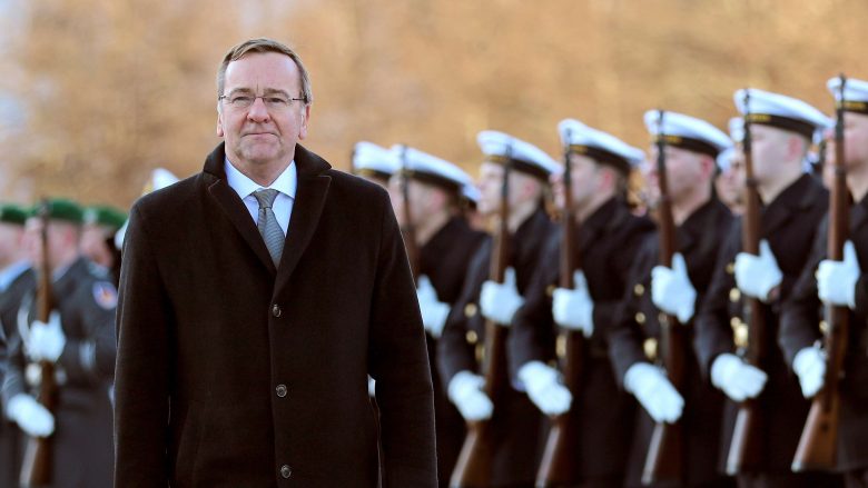 Ministri i Mbrojtjes në Gjermani të hënën viziton Kosovën