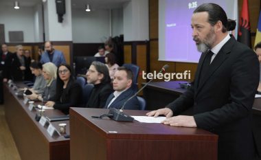 Refuzohet kërkesa për arrest shtëpiak për asamblistin e LVV-së, Gëzim Sveçla