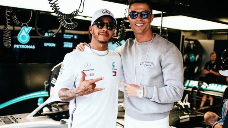 Kalimi i Hamiltonit te Ferrari krahasohet me atë të Cristiano Ronaldos te Juventus
