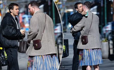 Sam Smith hedh poshtë thashethemet për ndarje, fotografohet duke u puthur me të dashurin e tij në New York