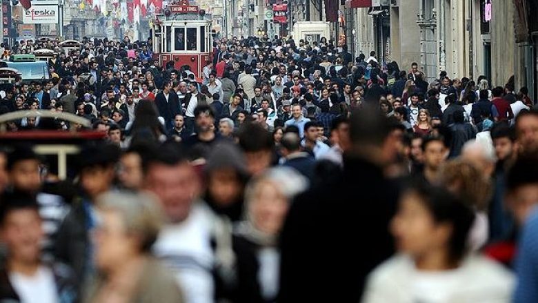 Zbulohen të dhënat e fundit për numrin e popullsisë së Turqisë dhe të qyteteve të saj