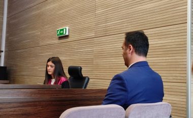 Gjykata e Prishtinës reagon për gjuhën fyese ndaj gjyqtares që e liroi Glauk Konjufcën