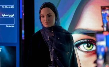 Arabia Saudite prezanton robotin humanoid “femër” – është e programuar të mos flet për seks dhe politikë