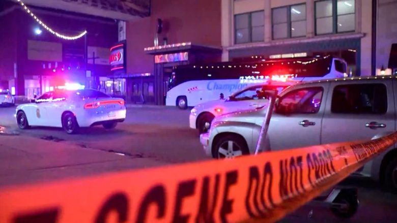 Të shtëna armësh në qendër të Indianapolis, të paktën shtatë fëmijë të plagosur të moshës 12 deri në 17-vjeç