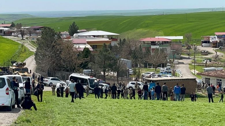 Zgjedhjet lokale në Turqi, përleshje gjatë procesit zgjedhor në Diyarbakir – një person humb jetën dhe 12 tjerë lëndohen