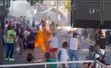 Shpërthejnë fishekzjarrët në një karnaval në Republikën Dominikane, lëndohen 11 të rritur dhe 8 fëmijë – kostumet ua kaploi zjarri