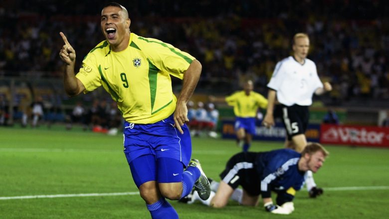 Ronaldo Nazario ka emëruar katër futbollistët më të mirë të të gjitha kohërave sipas tij