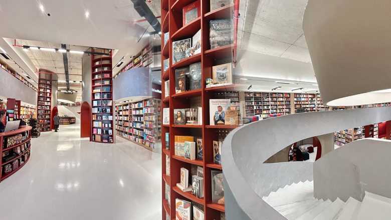Po bëhen një vit nga hapja e librarisë më të bukur në vend: Librarisë “Dukagjini” në Prishtina Mall
