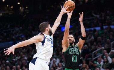 Celtics fiton derbin e mbrëmjes ndaj Mavericks