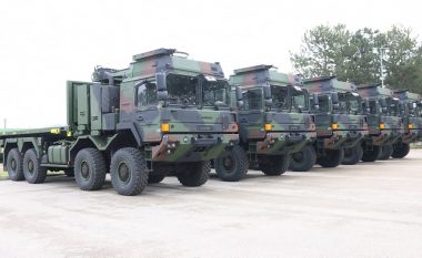 Maqedonci tregon karakteristikat e kamionëve ushtarakë RheinMetall, që iu shtuan sot FSK-së