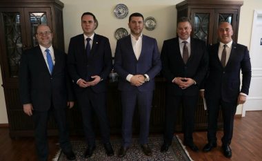 Çfarë u diskutua me Escobarin, Krasniqi dhe Haradinaj flasin pas takimit