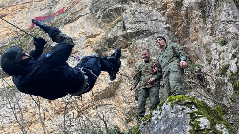FSK dhe Policia e Kosovës realizojnë trajnimin e adaptuar nga programi i ushtrisë amerikane