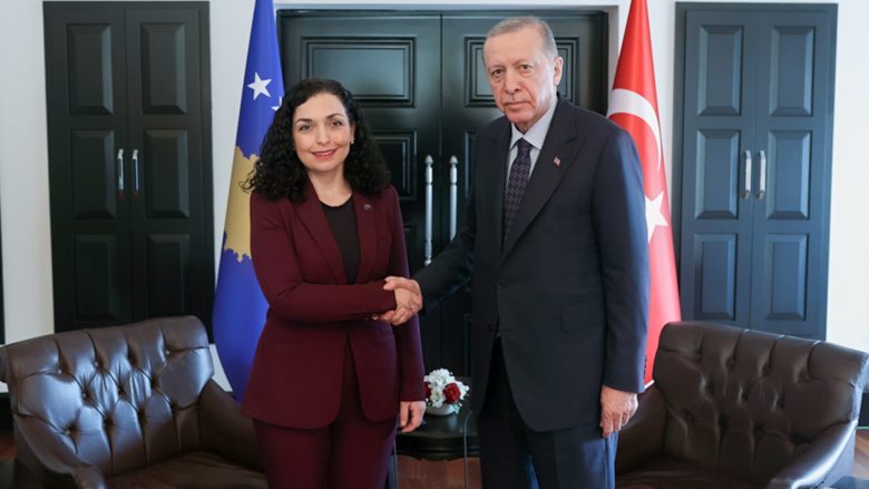 Osmani takon presidentin turk Erdogan, e falënderon për mbështetje ndaj Kosovës dhe fuqizimin e raporteve