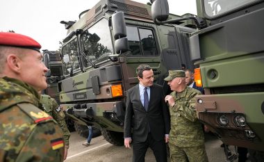 Arritja e kamionëve ushtarakë gjermanë për FSK-në, Kurti: Mbrojtje e siguri për shtetin tonë