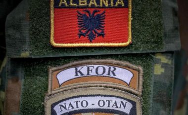 Shqipëria dyfishon pagesat për ushtarakët që shërbejnë në Kosovë